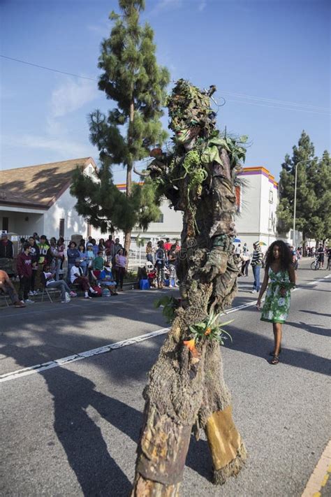 Tree people los angeles - During the last drought, some urban trees across Southern California were hit hard by the heat and lack of rainwater. In 2015, Los Angeles parks officials estimated that as many as 14,000 trees in ...
